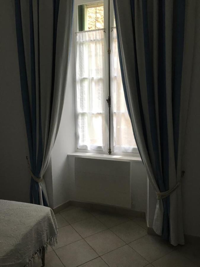 La Maison De Leontine La Liviniere Buitenkant foto